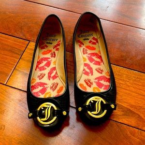 Womens size 7 Med Juicy Couture shoes